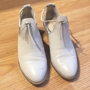 Kelsi Dagger Brooklyn Women’s Kalyn Ankle Bootie